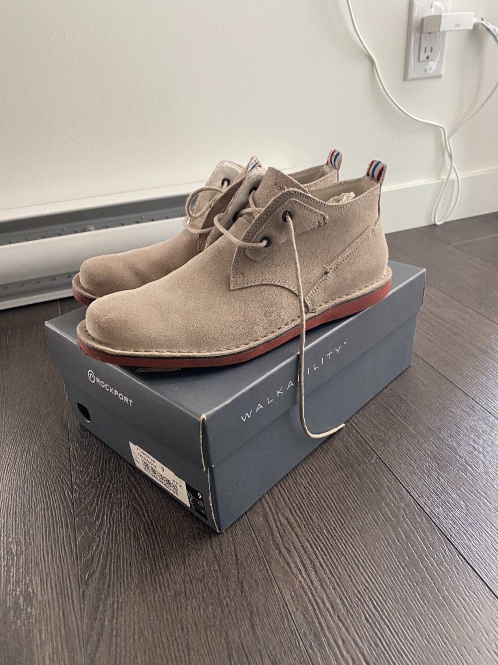 adidas rockport adiprene men's sand suede chukkah boots size 9 preowned